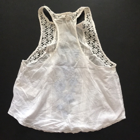 EUC Abercrombie and Fitch tank S embroidered flowers - Picture 4 of 5